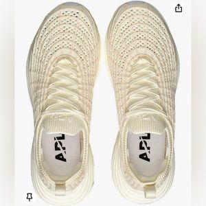 APL Zipline in Pristine / White